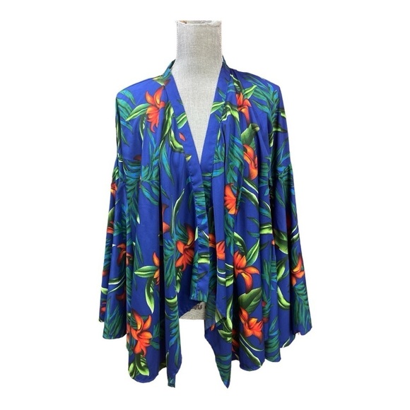Boohoo Sapphire Blue Red Hibiscus
Waist  Kimono Jacket sz 10
Bell sleeves - Picture 5 of 13
